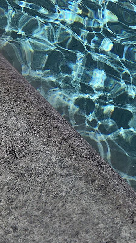 Touch – Naturlig struktur og karakter i bassengdesignet